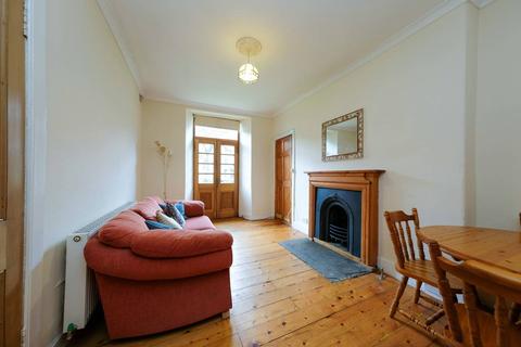 15a/2 Bellevue Crescent, Edinburgh, EH3 6NE