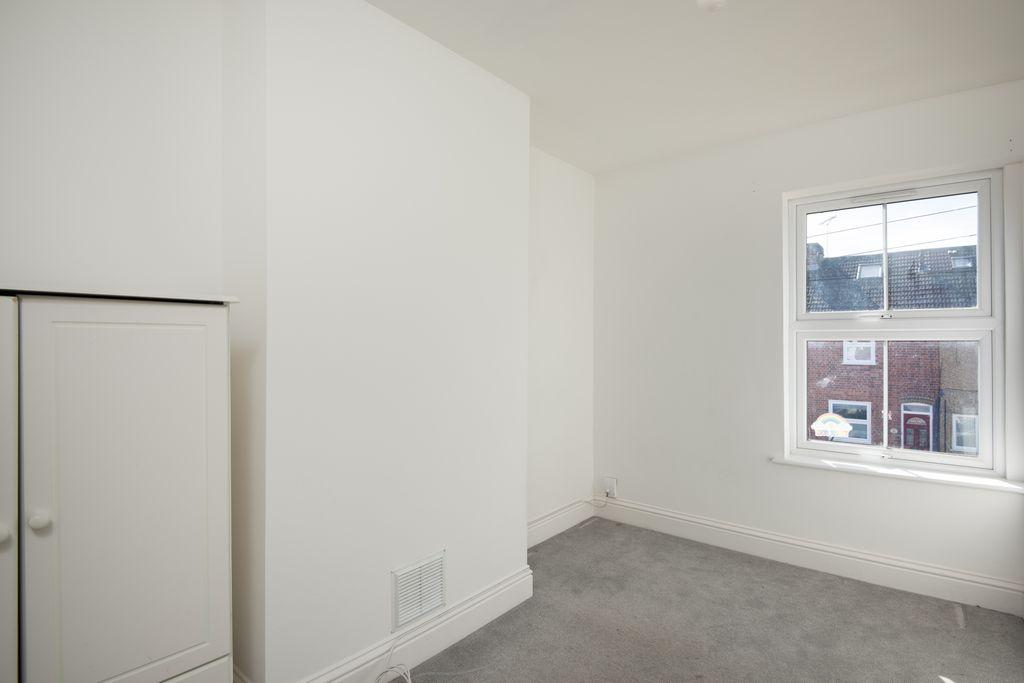 Bedroom 2 (Double)