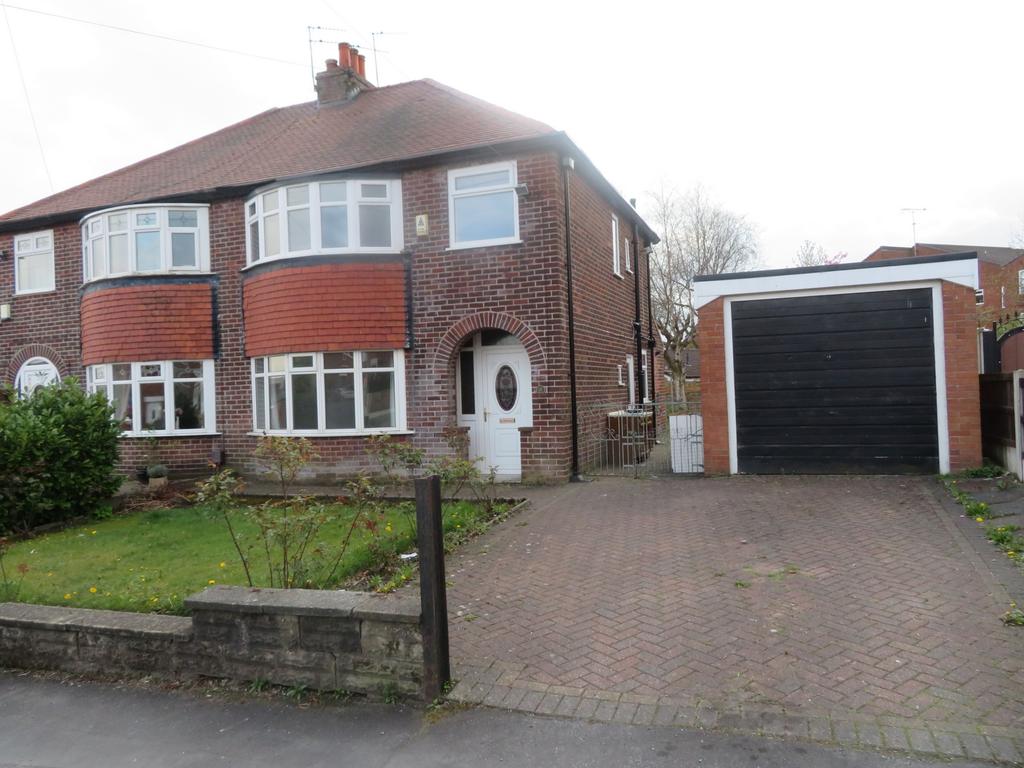 Birch Road, Wardle, OL12 3 bed semidetached house £850 pcm (£196 pw)