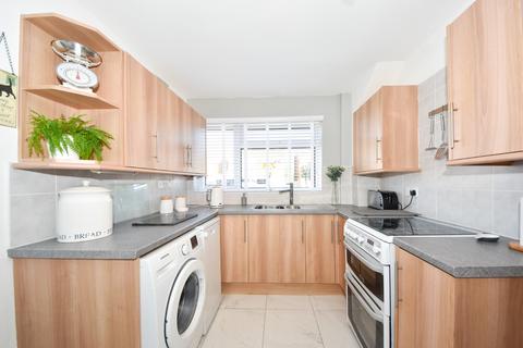 47 Arras Boulevard, Hampton Magna, Warwick, CV35 8TT