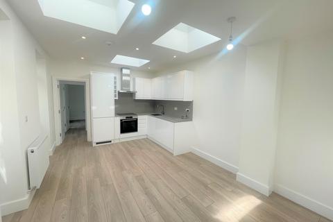1 bedroom flat to rent, Park Road, Crouch End, N8