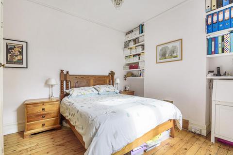 132 Merton Hall Road, London, SW19 3PZ