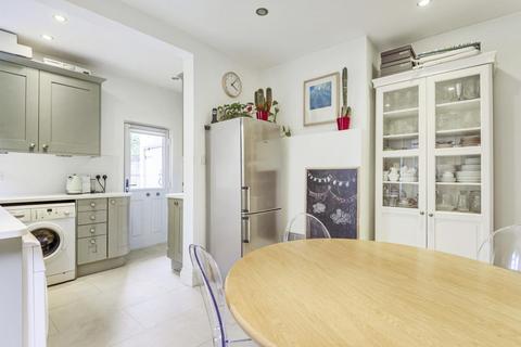 132 Merton Hall Road, London, SW19 3PZ