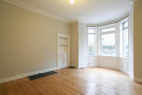 2 bedroom flat to rent, Richmond Terrace, Dalry, Edinburgh, EH11