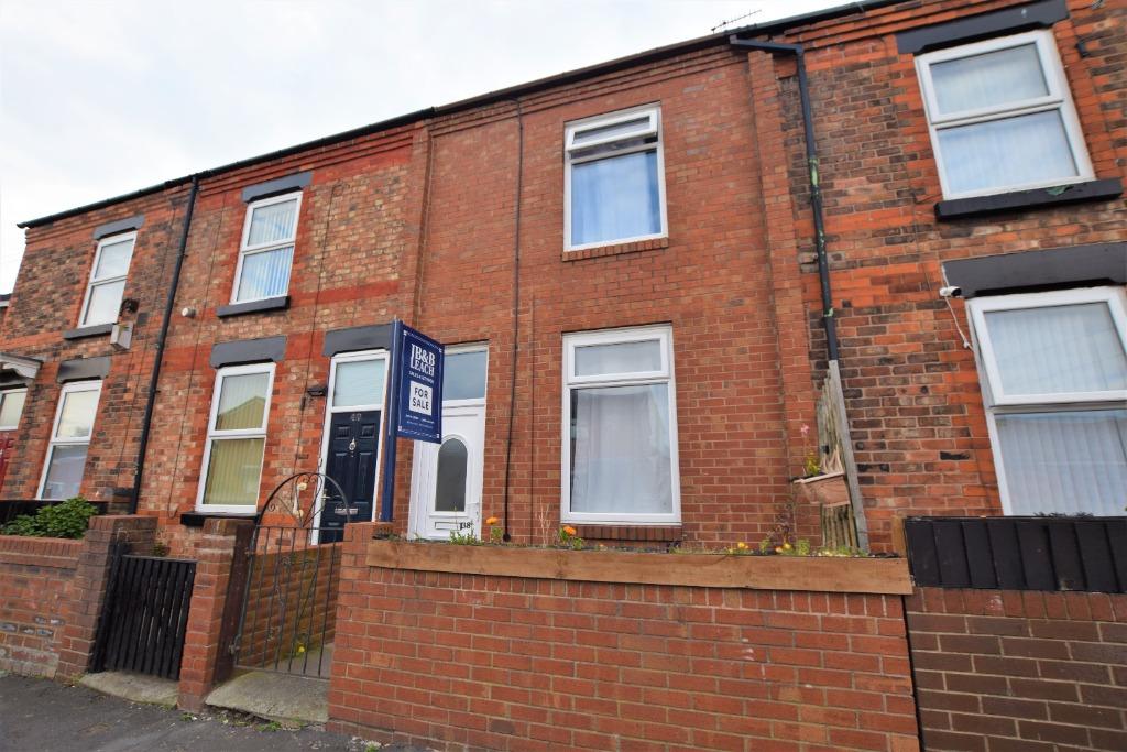 Ramford Street, Parr, St Helens, WA9 2 bed terraced house £85,000