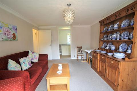 2 bedroom apartment for sale - Doultons, Octavia Way, Off Commercial Road, Staines Upon Thames