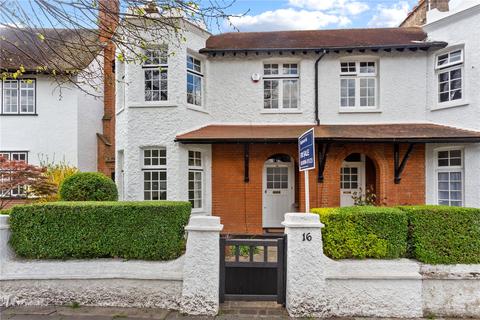16 Winscombe Crescent, London, W5 1AZ