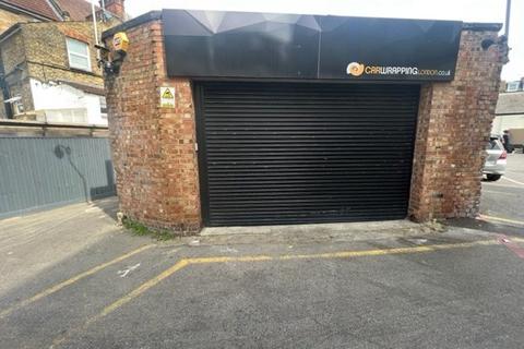 Office to rent, LAVENDER HILL , SW11