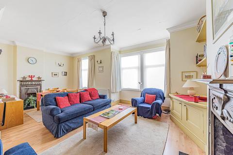 44a Sarre Road, London, NW2 3SL