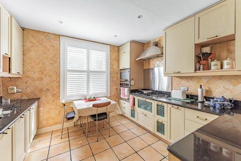 44a Sarre Road, London, NW2 3SL