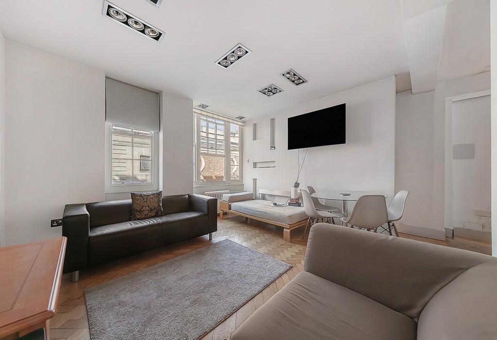 Peters Court London 3 bed apartment £550 000