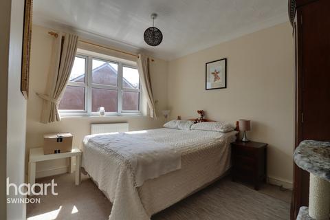 12 Highmoor Copse, Peatmoor, Swindon, SN5 5AB