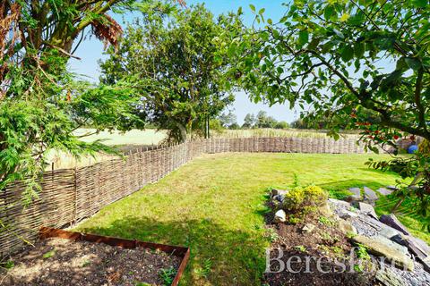 4 bedroom detached house for sale, Tollesbury Road, Tollesbury, CM9