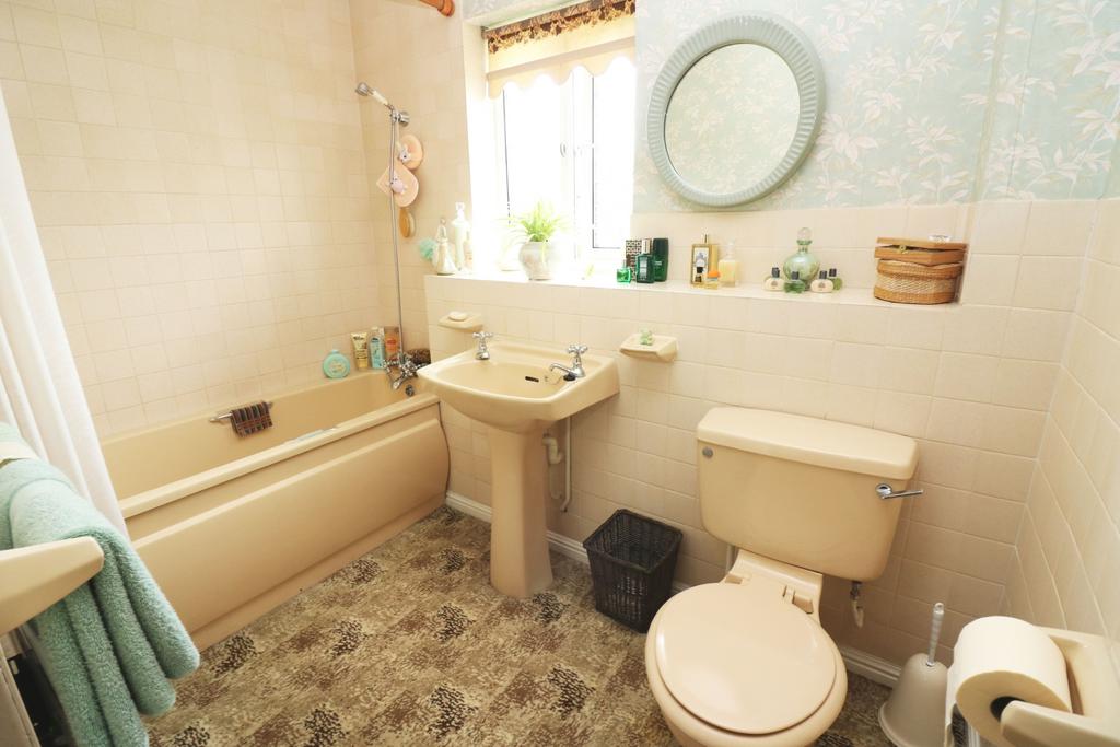 10 Spencer Gardens Bath