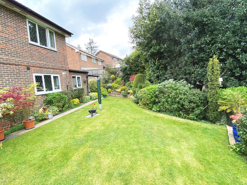 10 Spencer Gardens Side