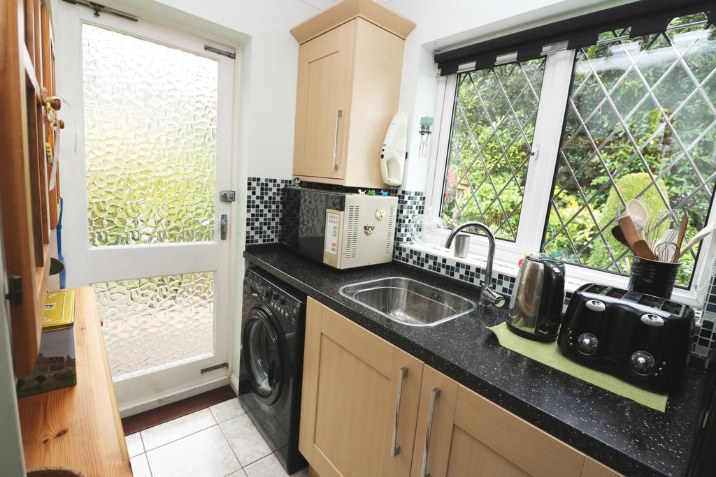 10 Spencer Gardens Util