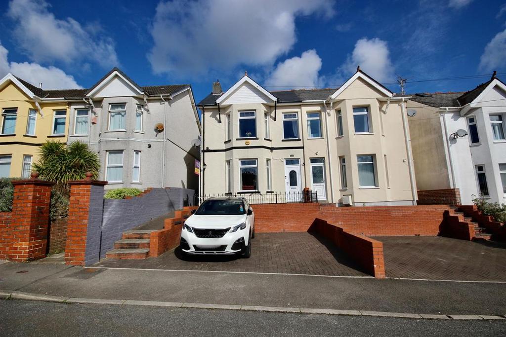 Plas View, Gordon Road, Blackwood 3 bed semidetached house £299,000