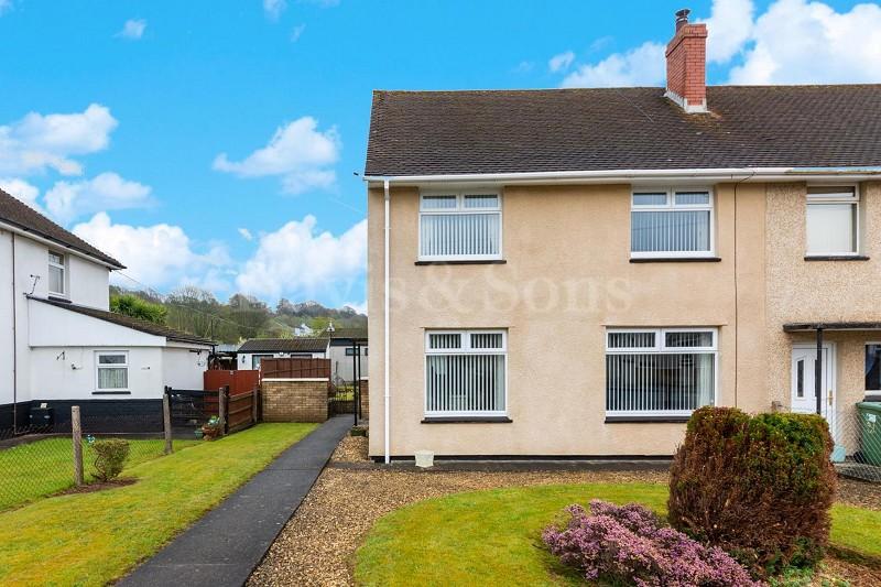 Tanybryn, Risca, Newport. NP11 3 bed semidetached house for sale £