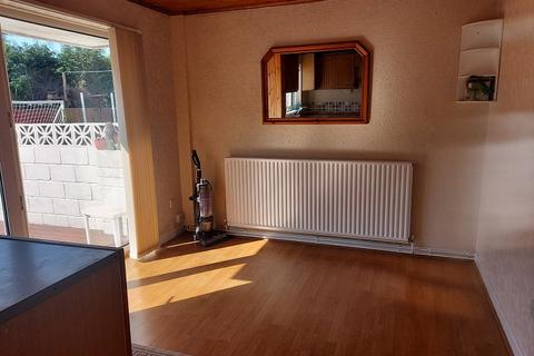 2 Ffordd Emlyn, Ystalyfera, Swansea, SA9 2EW