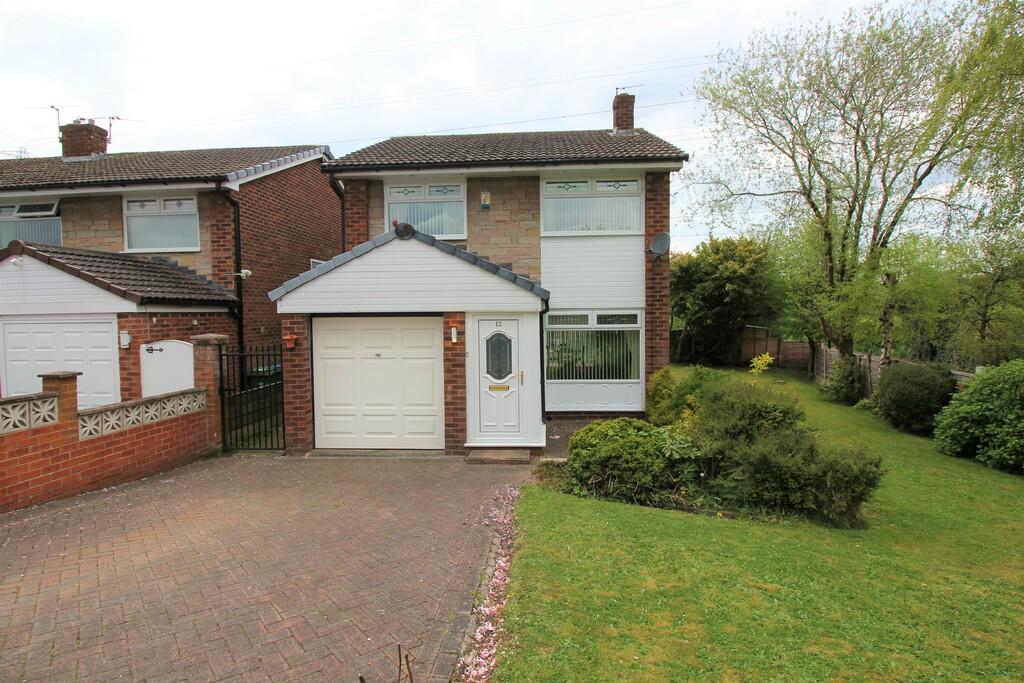 Compton Close Flixton 3 bed detached house £340,000