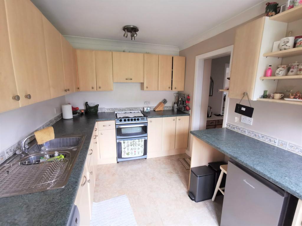 Fitted Kitchen