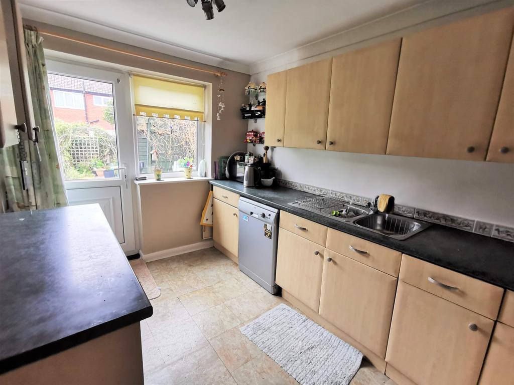 Fitted Kitchen