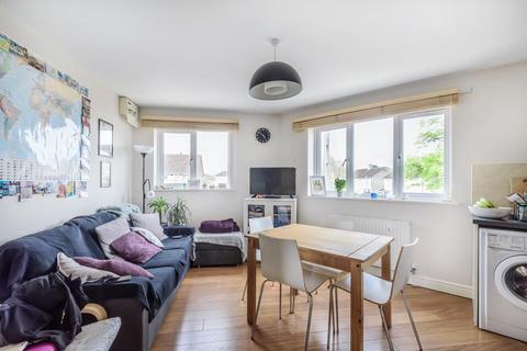 Flat 3, 1 Cavendish Drive, Marston, Oxford, OX3 0SB