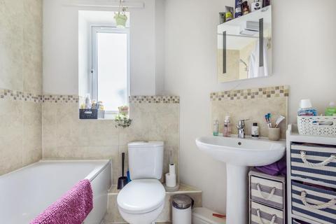 Flat 3, 1 Cavendish Drive, Marston, Oxford, OX3 0SB