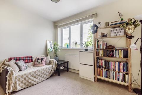 Flat 3, 1 Cavendish Drive, Marston, Oxford, OX3 0SB