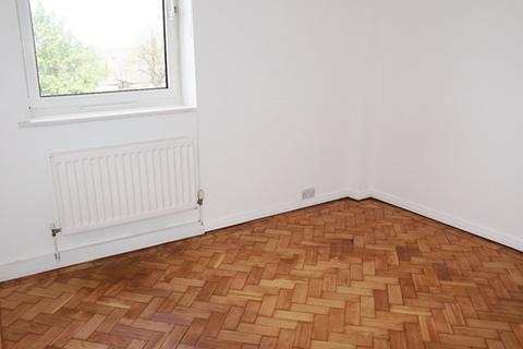 2 bedroom flat to rent - Belvedere Court, Upper Richmond Road, Putney, London, SW15 6HZ