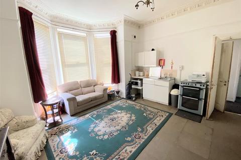 8 bedroom semi-detached house for sale - Staplands Road, Broadgreen, Liverpool