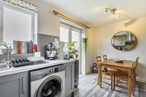 27 Blackthorn Close, Kendal, LA9 6FD