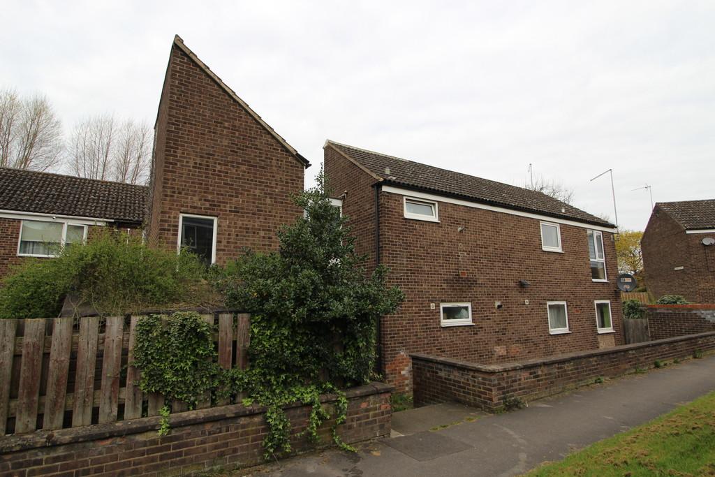 Selby Court, Scunthorpe 1 bed apartment for sale £59,500