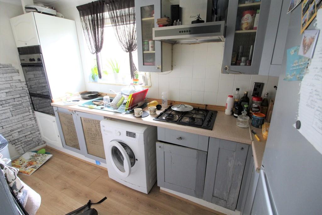 Selby Court, Scunthorpe 1 bed apartment £50,000