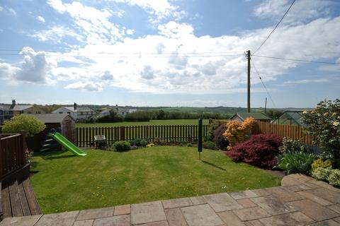 4 Heol Llidiard, Llangan, Bridgend, CF35 5DS