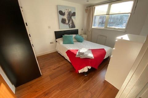 2 bedroom flat to rent - 199 Blenheim Court