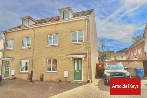 11 Hemming Way, Norwich, NR3 2AF