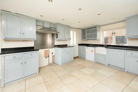 6 Chapel Road, Weldon, Corby, NN17 3HP