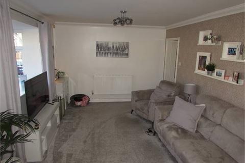 19 Bernard Road, Edlington, Doncaster, DN12 1LY