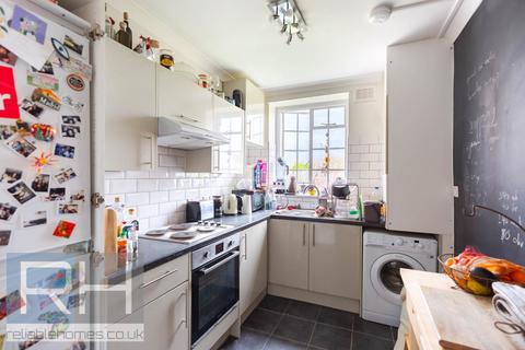 1 bedroom apartment to rent, Haslemere Road, Crouch End, London, N8