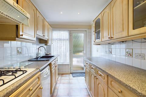 47 Jubilee Drive, Ruislip, HA4 0PA