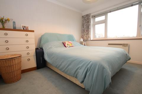 24 Cedar Drive, Sutton At Hone, Dartford, DA4 9EN