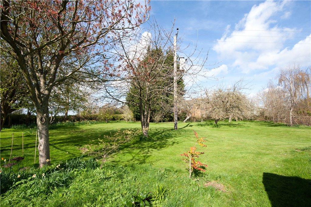 Glebe Farm Bungalow, Wolford Road... Plot £225,000