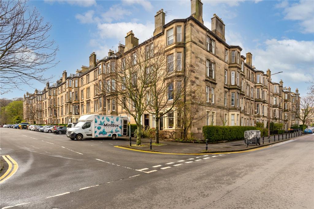 Wellington Street, Edinburgh 1 bed apartment £275,000