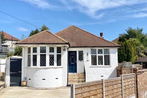 3 bedroom detached bungalow for sale - Albany Close, Bexley