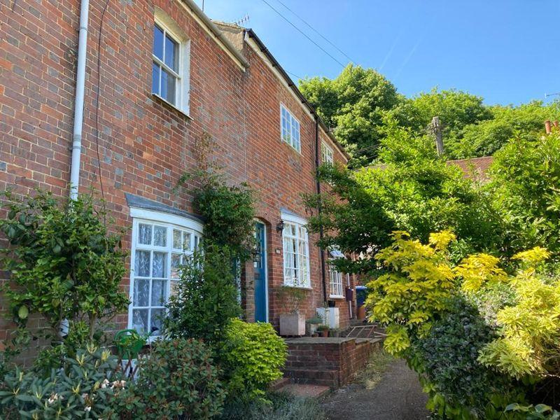 Snowdenham Lane, Bramley 2 bed terraced house for sale £360,000