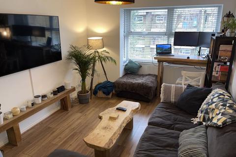 2 bedroom apartment for sale - Bourne End