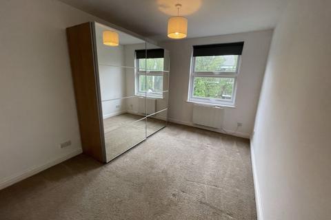 2 bedroom apartment for sale - Bourne End