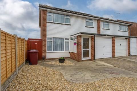 3 bedroom semi-detached house for sale - Victoria Road, Chichester