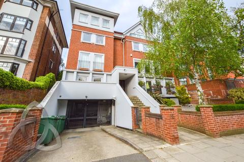3 bedroom apartment to rent - Lindfield Gardens, NW3
